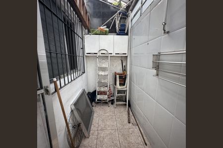 Casa para alugar com 37m², 2 quartos e 1 vagaÁrea externa
