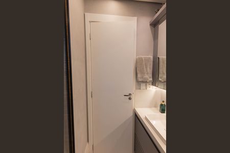 Apartamento à venda com 87m², 2 quartos e 2 vagasBanheiro da Suíte