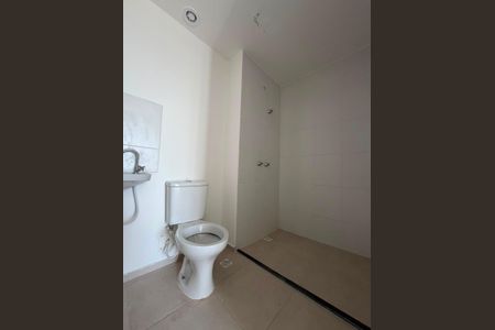 Banheiro de apartamento à venda com 2 quartos, 42m² em Várzea de Baixo, São Paulo