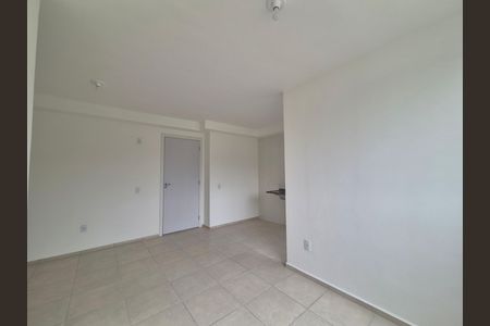 Sala de apartamento para alugar com 2 quartos, 46m² em Recreio dos Bandeirantes, Rio de Janeiro