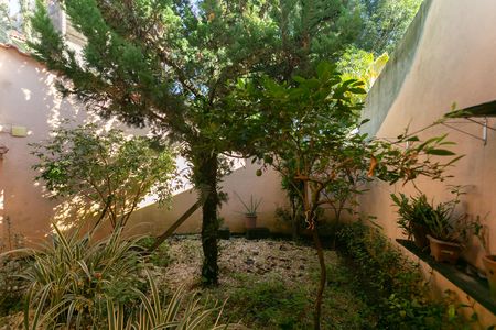 Garagem  de casa à venda com 2 quartos, 79m² em Jardim Nossa Senhora do Carmo, São Paulo