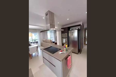 Apartamento à venda com 3 quartos, 144m² em Cambuí, Campinas