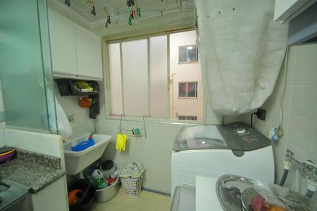 Apartamento à venda com 64m², 3 quartos e 1 vagaÁrea de Serviço