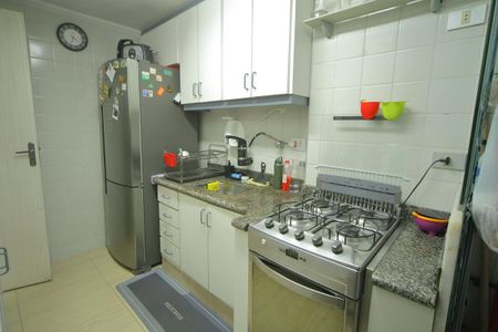 Cozinha  de apartamento à venda com 3 quartos, 64m² em Demarchi, São Bernardo do Campo