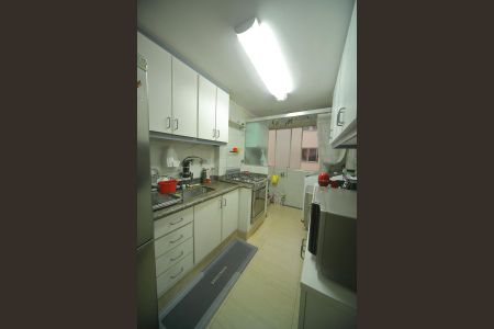 Apartamento à venda com 64m², 3 quartos e 1 vagaCozinha 