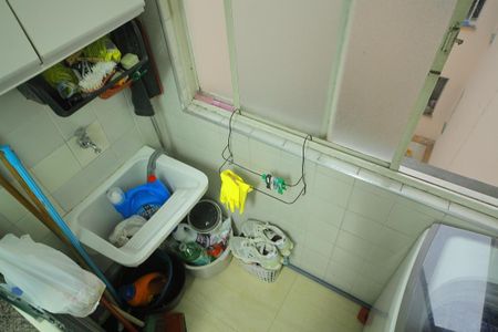 Apartamento à venda com 64m², 3 quartos e 1 vagaÁrea de Serviço