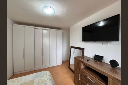 Apartamento para alugar com 105m², 4 quartos e 2 vagas Apartamento para alugar com 105m², 4 quartos e 2 vagasSuíte