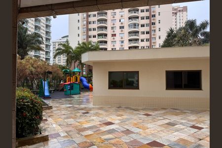 Apartamento para alugar com 105m², 4 quartos e 2 vagas Apartamento para alugar com 105m², 4 quartos e 2 vagasÁrea comum