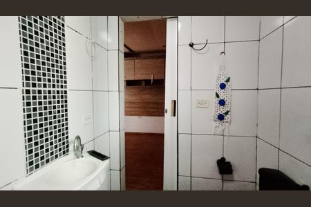 Casa para alugar com 50m², 2 quartos e 1 vagaBanheiro 2