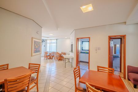 Apartamento para alugar com 55m², 2 quartos e 2 vagas Apartamento para alugar com 55m², 2 quartos e 2 vagasÁrea comum - Salão de festas