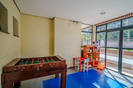Apartamento para alugar com 55m², 2 quartos e 2 vagas Apartamento para alugar com 55m², 2 quartos e 2 vagasÁrea comum - Brinquedoteca