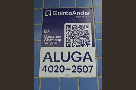 Apartamento para alugar com 55m², 2 quartos e sem vagaPlaca Adesiva