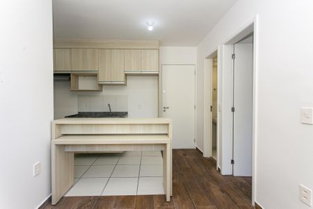 Sala de apartamento para alugar com 2 quartos, 34m² em Cidade Mãe do Céu, São Paulo