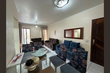 Apartamento para alugar com 68m², 3 quartos e 1 vagaSala