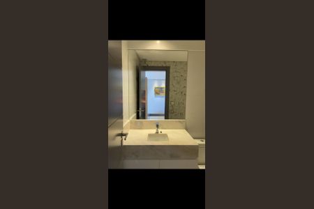 Studio à venda com 34m², 1 quarto e 1 vaga Studio à venda com 34m², 1 quarto e 1 vagaBanheiro 1