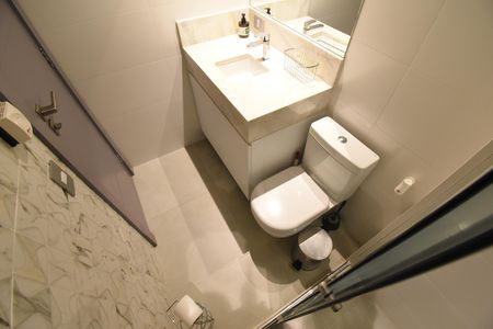 Banheiro do Studio de kitnet/studio à venda com 1 quarto, 34m² em Batel, Curitiba