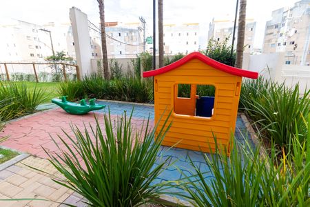 Apartamento à venda com 32m², 2 quartos e sem vagaÁrea comum - Playground