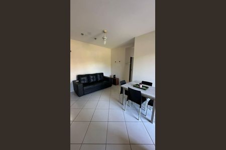 Apartamento para alugar com 80m², 2 quartos e 1 vaga Apartamento para alugar com 80m², 2 quartos e 1 vagaSala