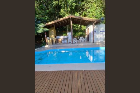 Apartamento para alugar com 80m², 2 quartos e 1 vaga Apartamento para alugar com 80m², 2 quartos e 1 vagaPiscina