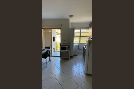 Apartamento para alugar com 80m², 2 quartos e 1 vaga Apartamento para alugar com 80m², 2 quartos e 1 vagaCozinha