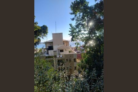 Apartamento para alugar com 80m², 2 quartos e 1 vaga Apartamento para alugar com 80m², 2 quartos e 1 vagaFachada