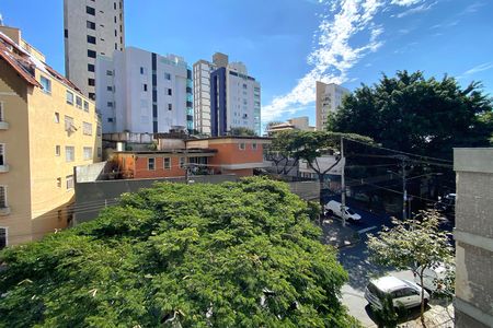 Vista Suite 1 de apartamento à venda com 3 quartos, 94m² em Santo Antônio, Belo Horizonte