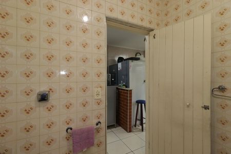 Casa à venda com 340m², 3 quartos e 4 vagasBanheiro da Casa 2