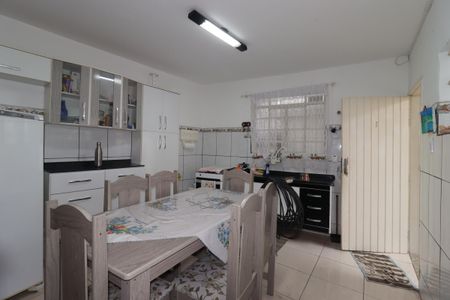 Casa à venda com 340m², 3 quartos e 4 vagasCozinha da Casa 1