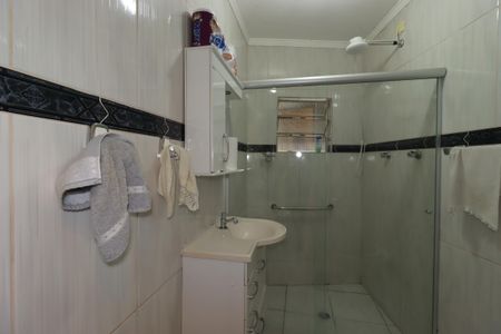 Casa à venda com 340m², 3 quartos e 4 vagasBanheiro da Casa 1