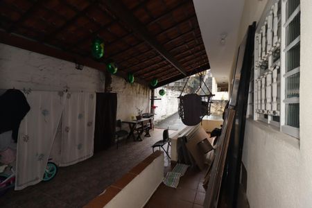 Casa à venda com 340m², 3 quartos e 4 vagasQuintal da Casa 2