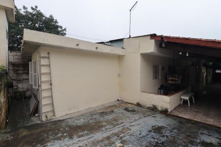 Casa à venda com 340m², 3 quartos e 4 vagasQuintal