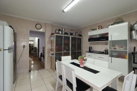 Casa à venda com 340m², 3 quartos e 4 vagasCozinha da Casa 2