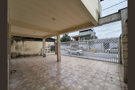 Garagem de casa de condomínio para alugar com 2 quartos, 59m² em Vila Antartica, Praia Grande