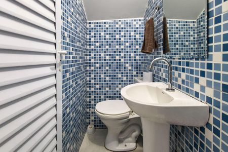 Casa de condomínio para alugar com 59m², 2 quartos e 1 vaga Casa de condomínio para alugar com 59m², 2 quartos e 1 vagaLavabo