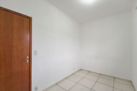 Quarto 1 de casa de condomínio para alugar com 2 quartos, 59m² em Vila Antartica, Praia Grande