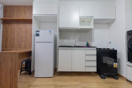 Apartamento para alugar com 25m², 1 quarto e sem vagaSala, Cozinha e Área de Serviço
