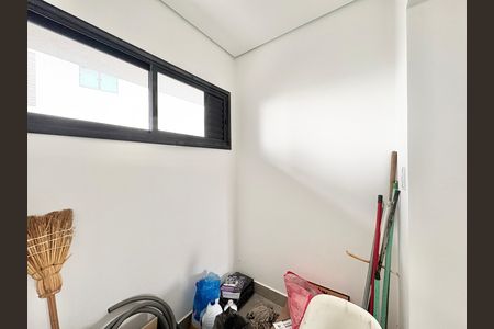 Casa à venda com 103m², 3 quartos e 2 vagas Casa à venda com 103m², 3 quartos e 2 vagasSala/ Cozinha e Área de serviço