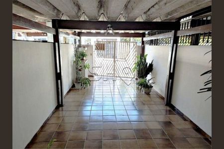 Casa à venda com 2 quartos, 159m² em Tremembé, São Paulo