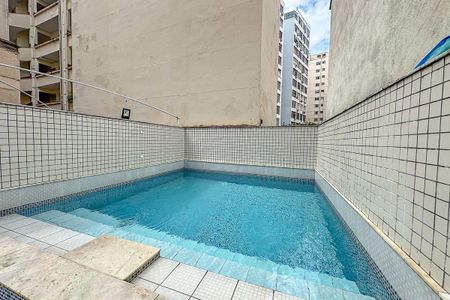 Apartamento à venda com 64m², 2 quartos e 1 vaga Apartamento à venda com 64m², 2 quartos e 1 vagaÁrea comum - Piscina