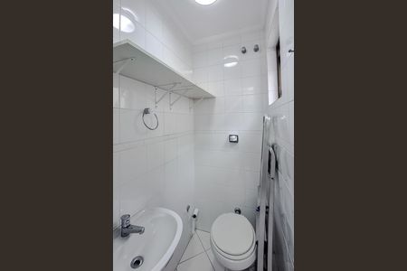 Apartamento para alugar com 62m², 2 quartos e 1 vaga Apartamento para alugar com 62m², 2 quartos e 1 vagaBanheiro de serviço