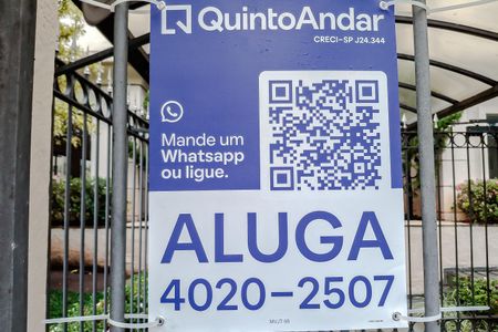 Plaquinha de apartamento para alugar com 2 quartos, 62m² em Aclimação, São Paulo