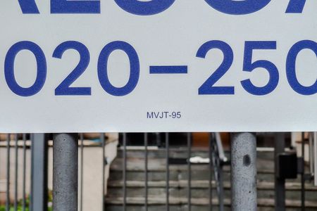 MVJT-95 de apartamento para alugar com 2 quartos, 62m² em Aclimação, São Paulo
