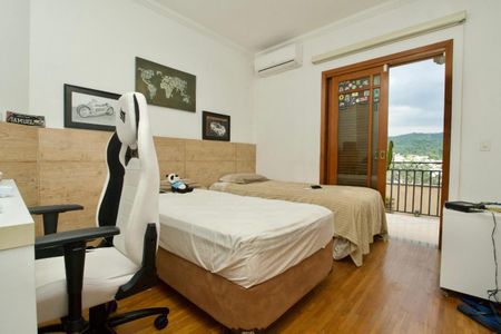 Casa à venda com 4 quartos, 400m² em Horto Florestal, São Paulo
