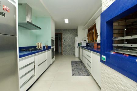Casa à venda com 400m², 4 quartos e 4 vagas