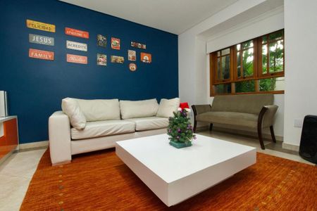Casa à venda com 4 quartos, 400m² em Horto Florestal, São Paulo