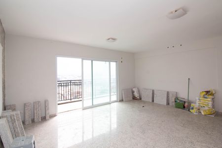 Sala de apartamento à venda com 4 quartos, 150m² em Vila Rosalia, Guarulhos