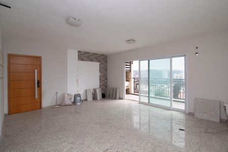 Sala de apartamento à venda com 4 quartos, 150m² em Vila Rosalia, Guarulhos