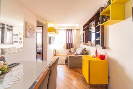 Sala de apartamento para alugar com 2 quartos, 47m² em Parque Sao Vicente, Santo André