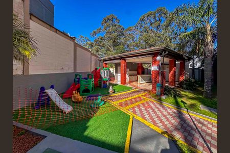 Apartamento para alugar com 47m², 2 quartos e 1 vaga Apartamento para alugar com 47m², 2 quartos e 1 vagaÁrea comum - Playground