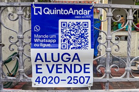 Casa para alugar com 100m², 3 quartos e 1 vagaFachada com placa